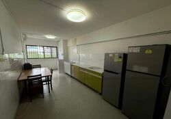 Blk 327 Ang Mo Kio 31 (Ang Mo Kio), HDB 4 Rooms #477838481